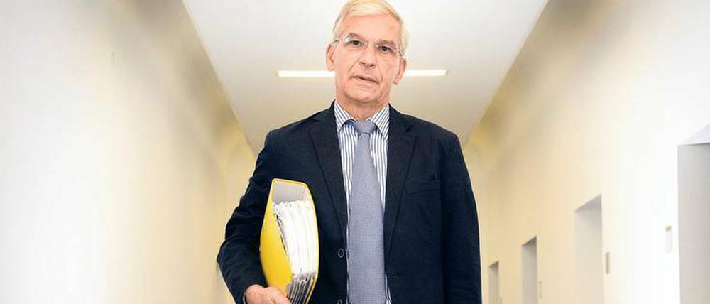Jochen Bethkenhagen, 70, zog vor Gericht.  