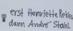 Dieser Schriftzug fand sich an der Wand der früheren Kanzlei des Linke-Politikers André Stahl.