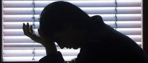 Häufige Kopfschmerzen und Migräne können Anzeichen einer psychischen Erkrankung sein. 