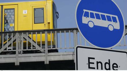 Die BVG soll pünktlicher werden.