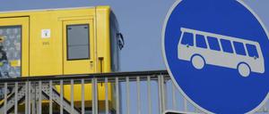 Die BVG soll pünktlicher werden.