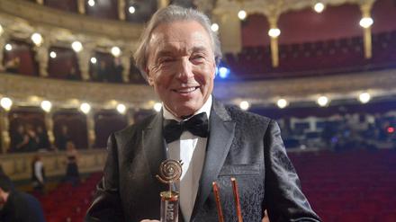 Karel Gott bei einer Verleihung in Prag im November 2014. 