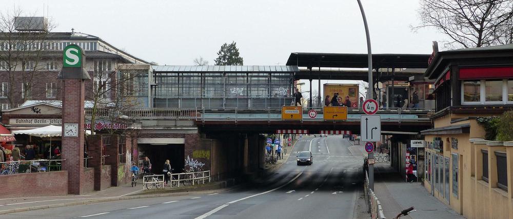 Der S-Bahnhof Zehlendorf soll einen zweiten Zugang bekommen - aber wie genau soll der aussehen? Dieser und vielen weiteren Fragen widmet sich die Bürgerinitiative Zehlendorf