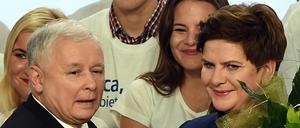 Jaroslaw Kaczynski, der Chef der PiS, und die siegreiche Kandidatin Beata Szydlo.