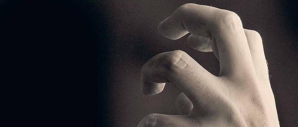 verkrampfte Hand