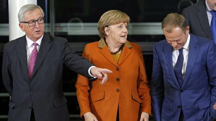 Die Spitzen der EU, darunter Kanzlerin Angela Merkel, haben einen Plan vereinbart, um das Chaos auf der Fluchtroute über den Balkan zu stoppen.