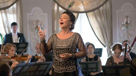 Weiß sie, wie ihre Stimme klingt? Catherine Frot als Hobby-Diva Marguerite Dumont