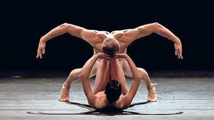 Machtspiel. „Petite Mort“, eine Choreografie von Jiri Kylián – der dritte Teil des Programms. 