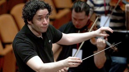 Kecker Klettermaxe. Gustavo Dudamel.