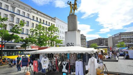 Der Hermannplatz in Neukölln. Auch hier gibt es viele Projekträume in der Nähe. 