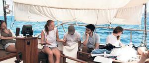 Segeln und denken. Gründerin Paula Schwarz (Zweite von links) auf ihrem ersten Törn vor der Insel Samos im August. 