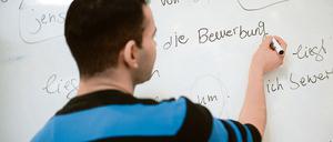 Nicht nur Flüchtlinge brauchen Hilfe, um in Deutschland zurechtzukommen.