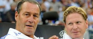 Huub Stevens (l.) und Markus Gisdol während ihrer Zeit bei Schalke 04.
