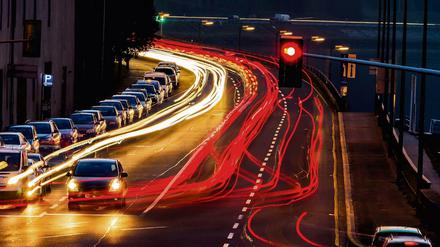 Mobilität in Deutschland: 77 Prozent der Haushalte haben ein Auto.