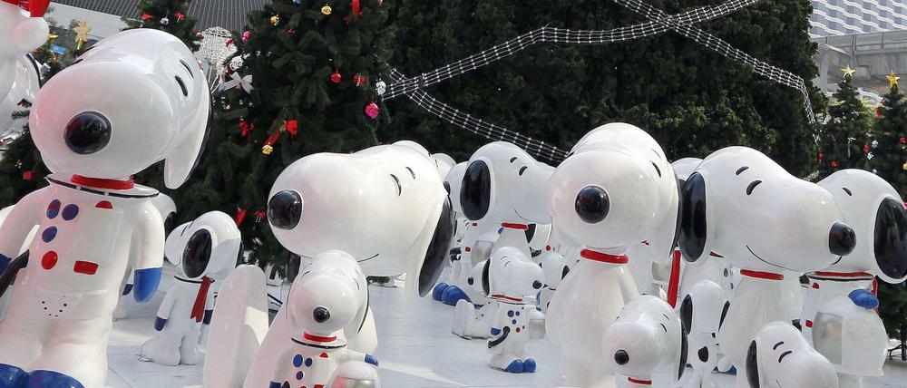 Globale Ikone: Snoopy kennt man fast überall auf der Welt, in diesem Fall vor einem Einkaufszentrum in Bangkok.