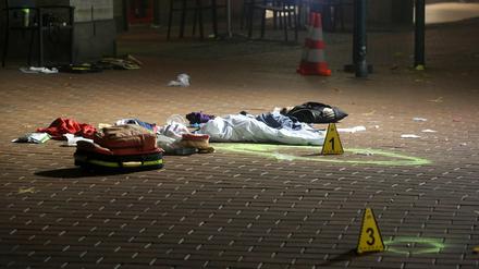 Das Foto zeigt den Tatort, an dem am Montag in Gronau (Nordrhein-Westfalen) ein Polizist einen Mann erschossen hat.