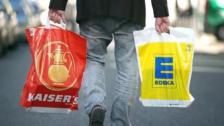 Wer übernimmt Kaiser's Tengelmann? Den Zusammenschluss mit Edeka hat das Kartellamt untersagt.