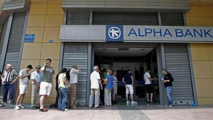 Eine Filiale der griechischen Alpha Bank in Athen.