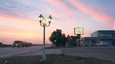 Eine Bleibe für die Nacht. Zahlreich sind die Motels und Lodges an den meist schnurgeraden Straßen. Die richtige Herberge zu finden, bleibt eine kleine Kunst. 