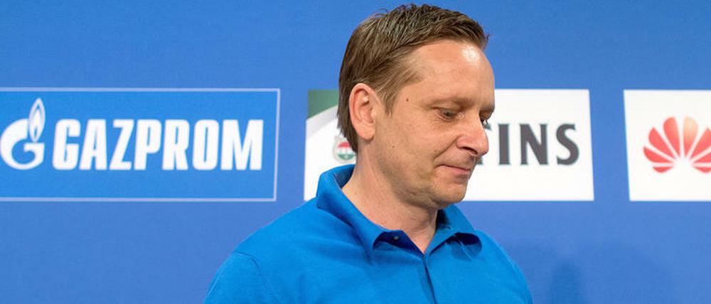 Horst Heldt ist keiner, der sich wegduckt. Sagt der Noch-Manager der Schalker.