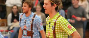 In voller Tracht. Die Trikots der Herrschinger sind ein Hingucker.