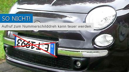 In einem Eintrag auf Facebook weißt die Polizei Essen darauf hin, dass es nicht erlaubt ist, ein Autokennzeichen umzudrehen.