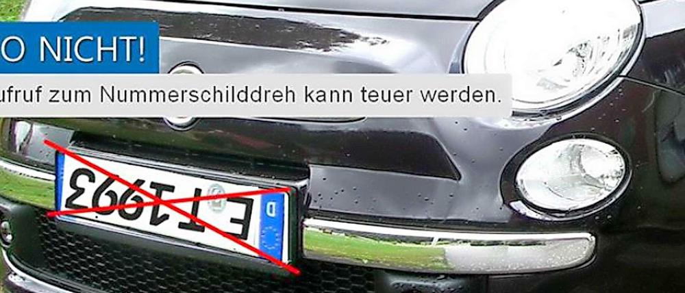 In einem Eintrag auf Facebook weißt die Polizei Essen darauf hin, dass es nicht erlaubt ist, ein Autokennzeichen umzudrehen.