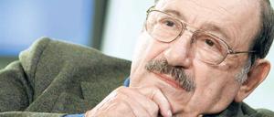 Harsche Medienkritik. Der Schriftsteller und Literaturwissenschaftler Umberto Eco. 