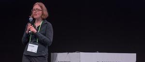 Dr. Anne Baillot