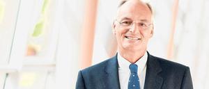 Wolfgang Brezina ist Personalvorstand der Allianz, die auf einen Frauenanteil von elf Prozent im Vorstand kommt.