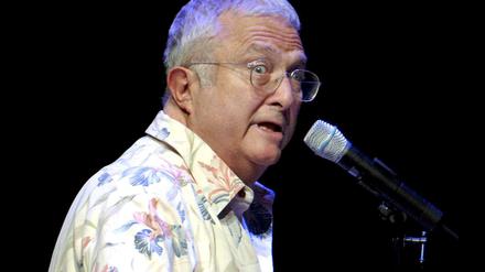 Randy Newman. 