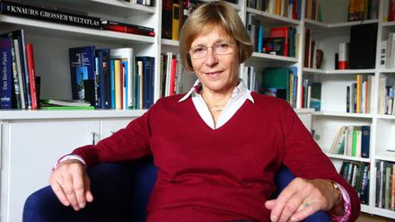 Ursula Sarrazin. Ihr Buch "Hexenjagd" darf nach einem Urteil des Bundesgerichtshofs nicht mehr wie bisher vertrieben werden. 
