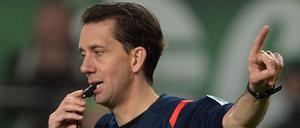 Seit Samstag steht Manuel Gräfe in der Kritik.