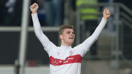 Stuttgarts Timo Werner jubelt nach dem Tor zum 2:0 Endstand.