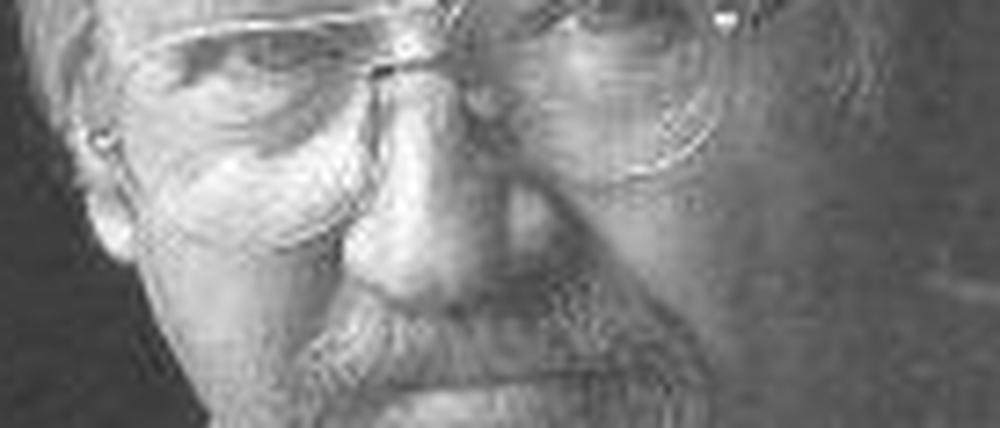 Zwischen Ost und West. Karl-Heinz Jacobs.