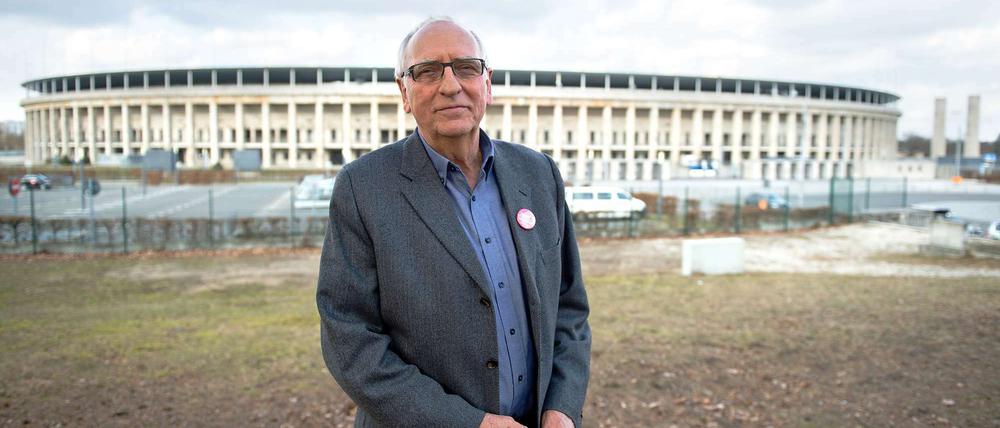 Große Kulisse. LSB-Präsident Klaus Böger.