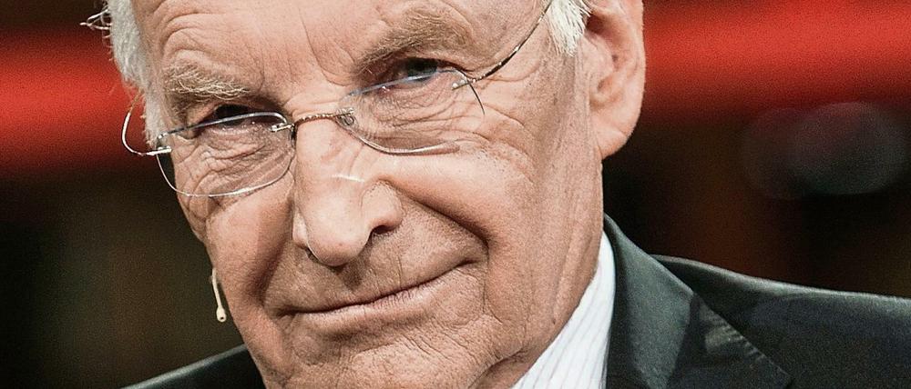Edmund Stoiber als Gast bei "Günther Jauch": Er vertritt Seehofer und Söder so gut, dass er das Ende der Talkshow überleben wird.