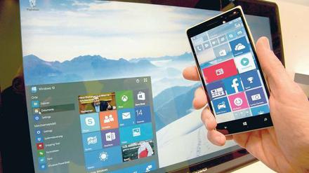 Ein Betriebssystem für unterschiedliche Endgeräte, das verspricht Windows 10. Der Handel hofft, dass viele Verbraucher das Weihnachtsgeld in neue Hardware investieren. 