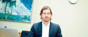 Katastrophenforscher. Martin Delius will im Untersuchungsausschuss das BER-Chaos aufklären, gleichzeitig konnte er den Niedergang seiner Partei beobachten. Foto: dpa/Britta Pedersen