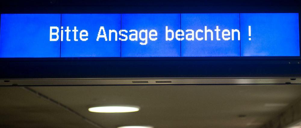 Fahrgäste auf der S2 müssen umsteigen.