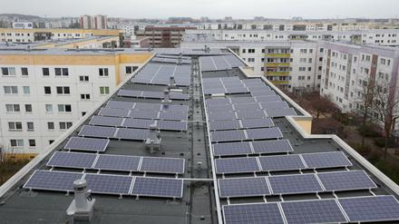Deutschlands größtes Solarstrom-Projekt auf einer zusammenhängenden Wohnanlage Berlin-Lichtenberg.