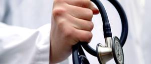 Rechtzeitiges Abhören kann Menschenleben retten.