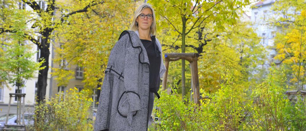 Mirja Dittrich ist selbstständige Grafikdesignerin in Berlin.