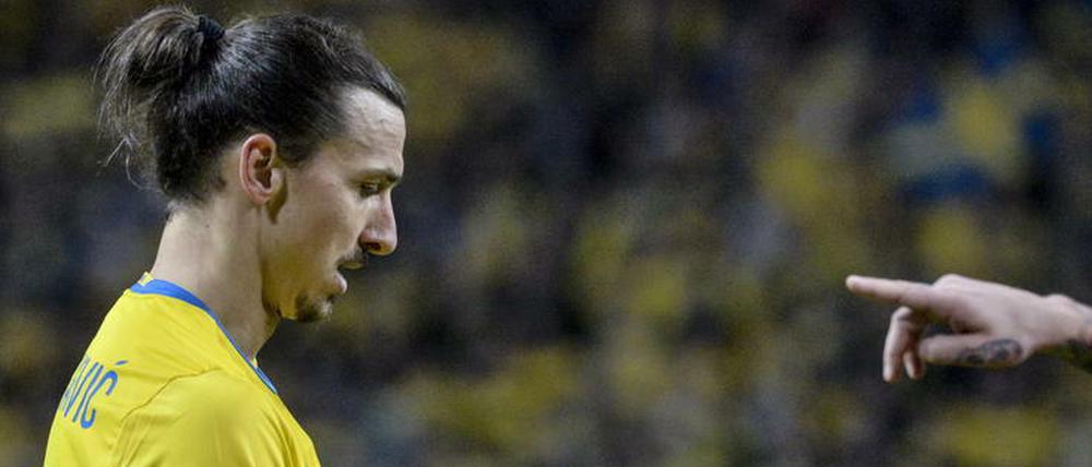 Zlatan Ibrahimovic konnte sich über den Sieg gegen Dänemark nicht so richtig freuen.