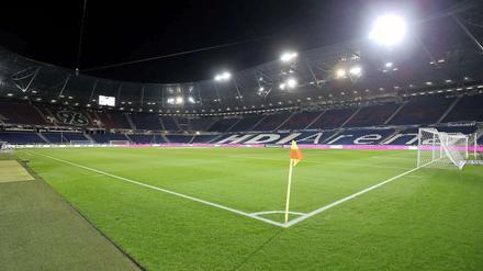 Stilles Stadion. Die leere Arena von Hannover.