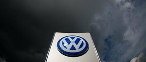 VW hat erste Kunden in den USA wegen manipulierter Autos mit Gutscheinen entschädigt.