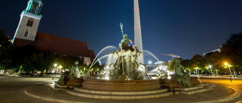 Der Neptunbrunnen soll ans Humboldt-Schloss umziehen, wünschen sich die Bewunderer des Vorkriegsberlin.