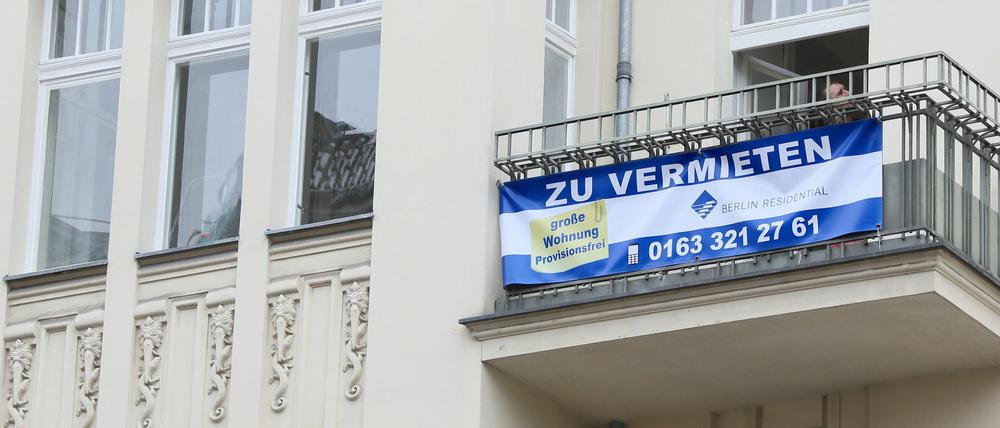 Das Bundesgerichtshof (BGH) schränkte Mieterhöhungen aufgrund irrtümlicher Angaben zur Wohnfläche im Mietvertrag ein.