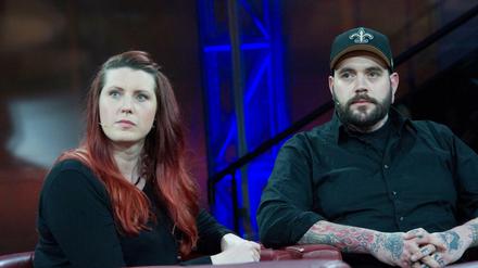 Julia und Thomas Schmitz aus Köln, die die Anschläge in Paris überlebten, am Sonntag in Günther Jauchs Talkshow.