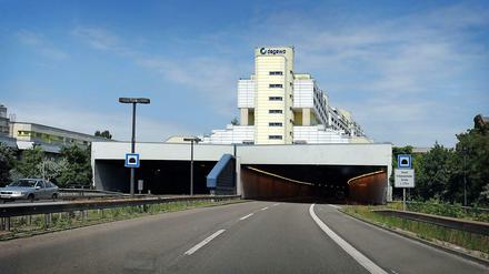 Einzigartiger Stil. Eine derart große Autobahnüberbauung gibt es nach Kenntnis der Denkmalbeirats nirgendwo anders in der Welt.